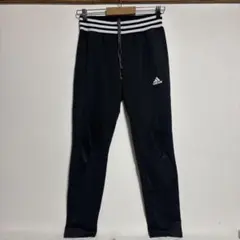 adidas ランニングパンツ　トレーニングパンツ