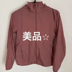 【美品】ユニクロ　ポケッタブルパーカー　ピンク　レディース　Sサイズ