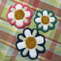 パンチニードル コースター ワッペン ミニラグ 刺繍 3枚セット - メルカリ