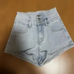 ハイウエスト デニムショートパンツ ライトブルー　S 未着用のサムネイル
