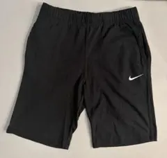 NIKE ナイキ ブラック ショートパンツ Mサイズ