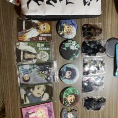 鬼滅の刃 缶バッジとカードセット