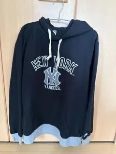 【新品サイズ4L】New York Yankees フード付きパーカー ブラック