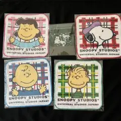 値下新品未開封ニッセイUSJコラボ　スヌーピータオルハンカチ4枚ナイロン巾着1点