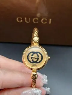 ☆超美品☆ グッチ GUCCI 2047L レディース時計 腕時計 稼働中のサムネイル