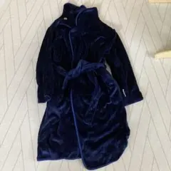 ネイビー　着る毛布