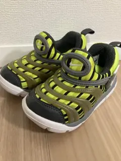 NIKE FREE ナイキフリー　ダイナモ　12センチ