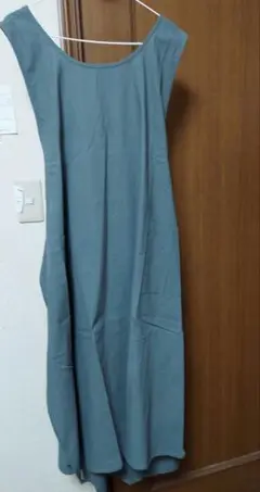 新品　未使用タグ付きオールシーズンエプロン