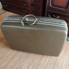 ビンテージPCケース NEEDS 1976 UK風 ビジネスバッグ レトロ良品 