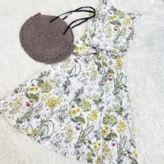 美品 ローラアシュレイ 総柄 花柄 ウォッシャブル フレア ロングワンピースS