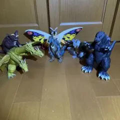ゴジラ キングギドラ モスラ バラゴン2002 ソフビ フィギュア6体まとめ売り ゴジラ キングギドラ モスラ バラゴン2002 ソフビ フィギュア6体まとめ