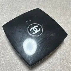 CHANEL アイシャドウパレット 4色