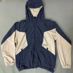 OAKLEY フード付きナイロンジャケット テック系 短丈