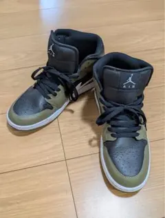Air Jordan ハイカットスニーカー ブラック/オリーブ