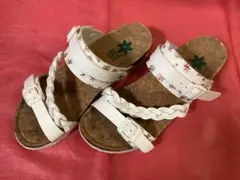 CEDAR CREST 2way￼で履けるサンダルのサムネイル