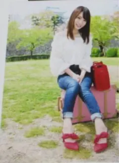 鈴村あいり　非売品　メーカー正規品　Lサイズ生写真　私服のサムネイル