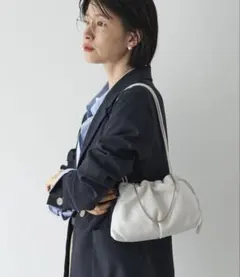 russet ラシット ソフトレザー ミニ巾着ショルダーバッグ ホワイト