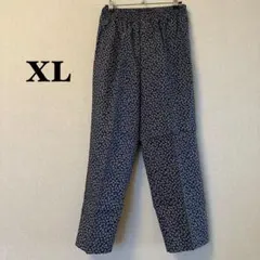 最終価格　ネイビー 花柄 リラックスフィット スラックス　綿大きいサイズ