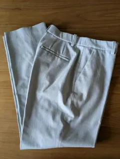 UNIQLO ユニクロ スマートアンクルパンツ　ライトグレー　M