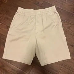 ユニクロ メンズ ベージュ ショートパンツ ハーフパンツのサムネイル