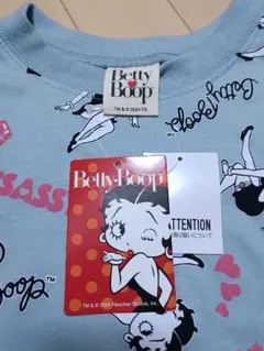 新品♡　ベティちゃん Tシャツ　М〜Lサイズ　ダスティグリーン系のサムネイル
