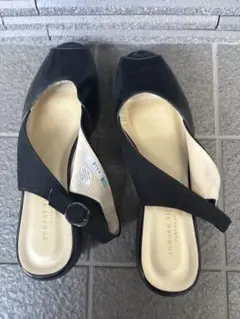 Item thumbnail for item 268aa3e8-afe3-4acc-901d-8dd7c8f4108d