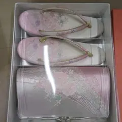 ピンク花柄草履とクラッチバッグセット　和装バック　草履セット　着物小物　（E44