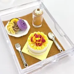紙でできてる？！秋のスイーツセット