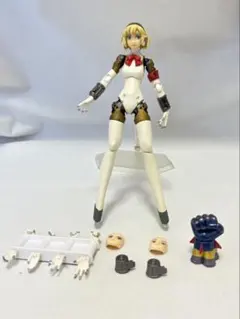 Max Factory figma 049 ペルソナ3 アイギス 可動フィギュア