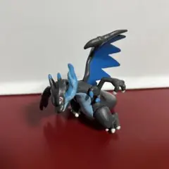ポケモン TOMY レア メガリザードン フィギュア