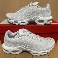 【新品・国内正規品】NIKE ウィメンズ エアマックス プラス ホワイト 24㎝