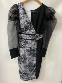 レースタイトフィットドレス