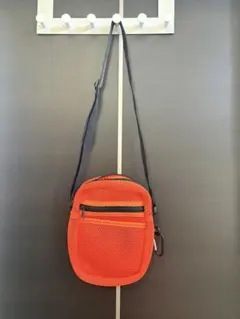 オレンジ メッシュ ショルダーバッグのサムネイル