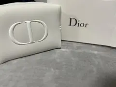 Dior ホワイトポーチ　化粧品