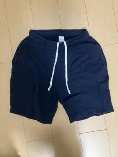 紺色短パンスウェット