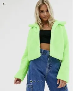 完売ASOS ネオンクロップファージャケットコートのサムネイル