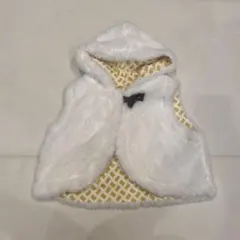 ホワイト フード付き ベビーベスト