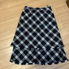 チェック柄フリンジ裾ロングスカート