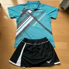 ミズノテニスウェア上Mサイズ　下Sサイズ