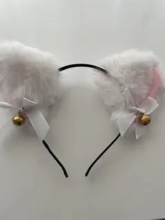 白い猫耳カチューシャ
