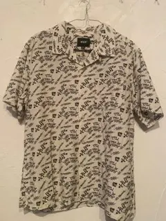 HUF シャツのサムネイル