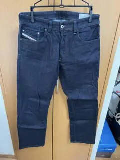 DIESELL W30 L32 ダークブルー ストレートデニム