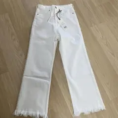 upper hights ホワイトデニムパンツ 新品のサムネイル