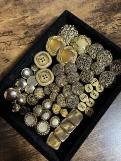 Item thumbnail for item a3afa46e-e069-4110-bfe4-e3a6987f7f9e