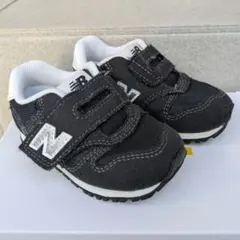 New Balance ニューバランス　ベビーシューズ ブラック　13