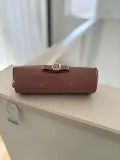 Maison de Fleur リボンビジュー ポーチ