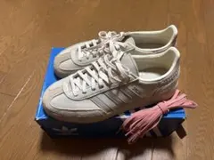 完売品 adidas handball spezial クリーム ベージュ