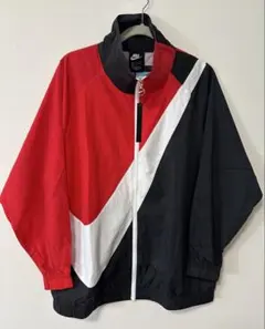 【新品】NIKEナイキ ウーブン スウッシュ ナイロン ジャケット　Mサイズ