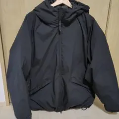 GU　ウォームパデッドパーカ