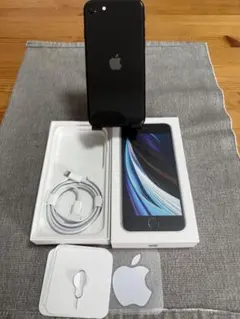 Apple iPhone SE (第2世代) 本体 64GB SIMフリー
